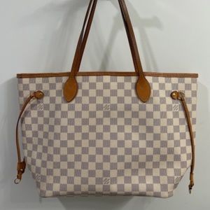 Louis Vuitton Neverfull MM Damier Asur Canvas Tote